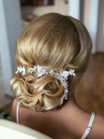 Fiona - Wedding Hair Stylist  image 31